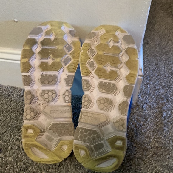 EUC Women’s size 7.5 HOKA ONE ONE Orhtolite Clifton 2 athletic shoes. - Picture 6 of 9